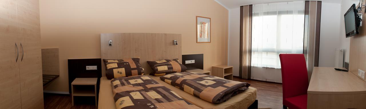 Auszeit Cafe & Hotel Oberwornitz Zewnętrze zdjęcie
