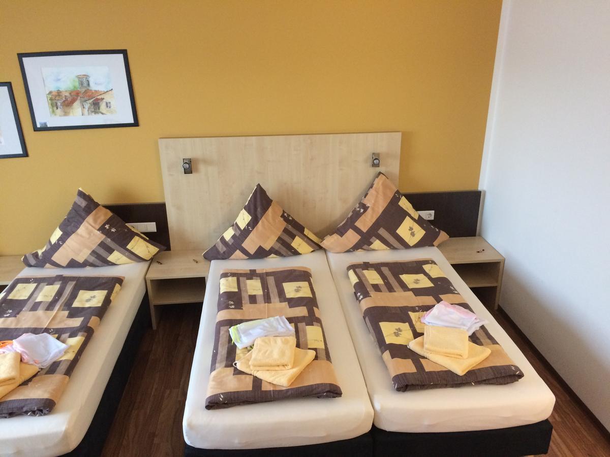 Auszeit Cafe & Hotel Oberwornitz Zewnętrze zdjęcie